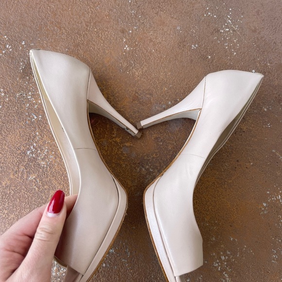 Enzo angiolini leather cream heels sz 7.5 - Picture 5 of 7
